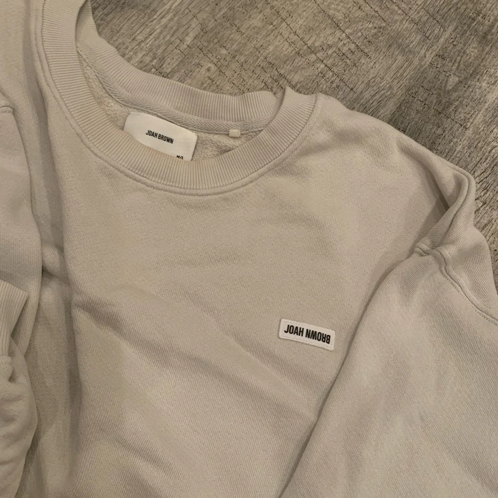 Joah Brown cropped sweatshirt - Picture 4 of 6